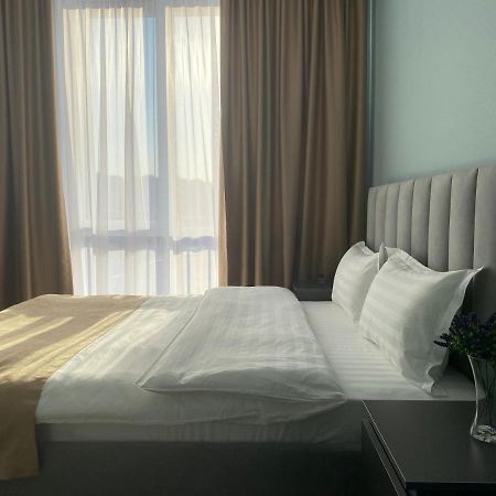 Жилой Комплекс 4You Almaty Exteriér fotografie
